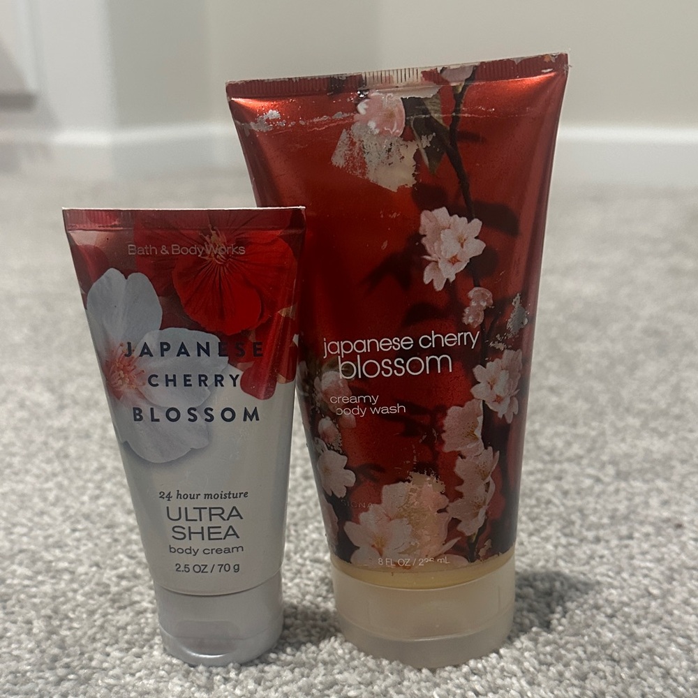 Bath & Body Works Japanese Cherry Blossom‎ creamy body wash and body cream